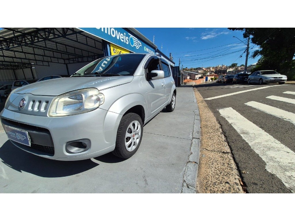 Fiat Uno VIVACE/RUA 1.0 EVO Fire Flex 8V 5p na cor Prata em Campinas / SP - 6029