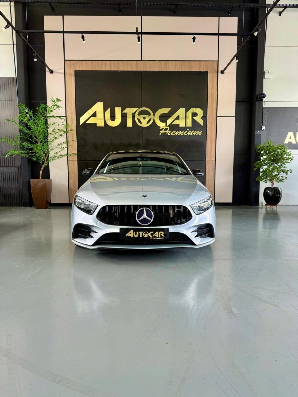 Mercedes-Benz A-35 AMG 4MATIC 2.0 TB Aut. na cor Cinza em Jaraguá do Sul / SC - 6218