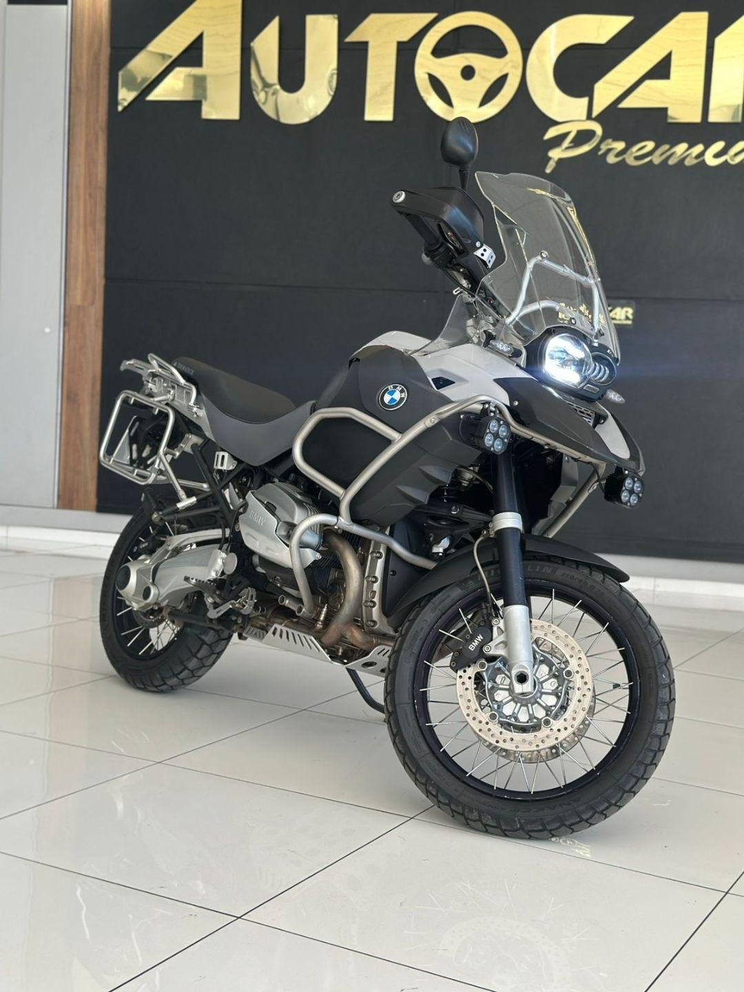 BMW R 1200 GS Adventure  na cor Cinza em Jaraguá do Sul / SC - 6251