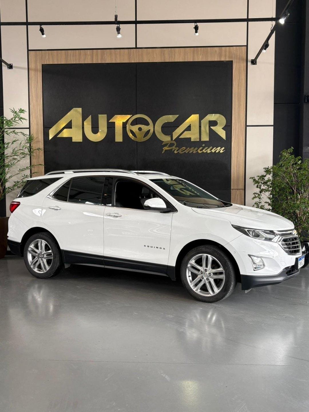 Chevrolet Equinox Premier 2.0 Turbo AWD 262cv Aut. na cor Branco em Jaraguá do Sul / SC - 6294