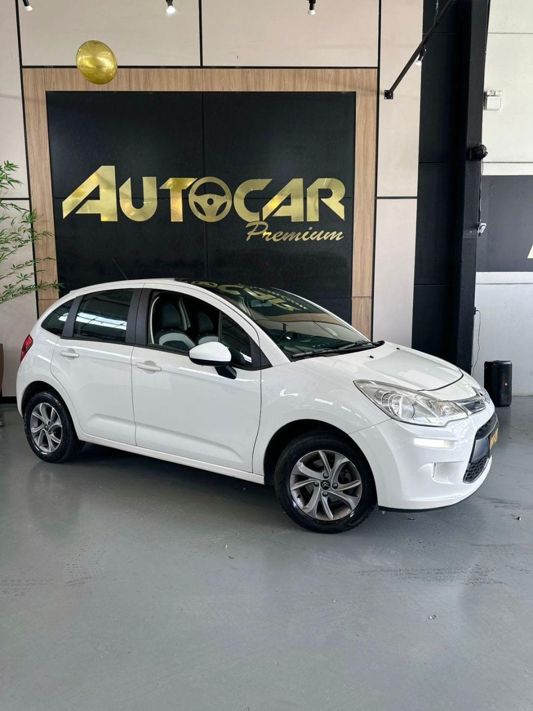 Citroën C3 Tendance 1.5 Flex 8V 5p Mec. na cor Branco em Jaraguá do Sul / SC - 6357