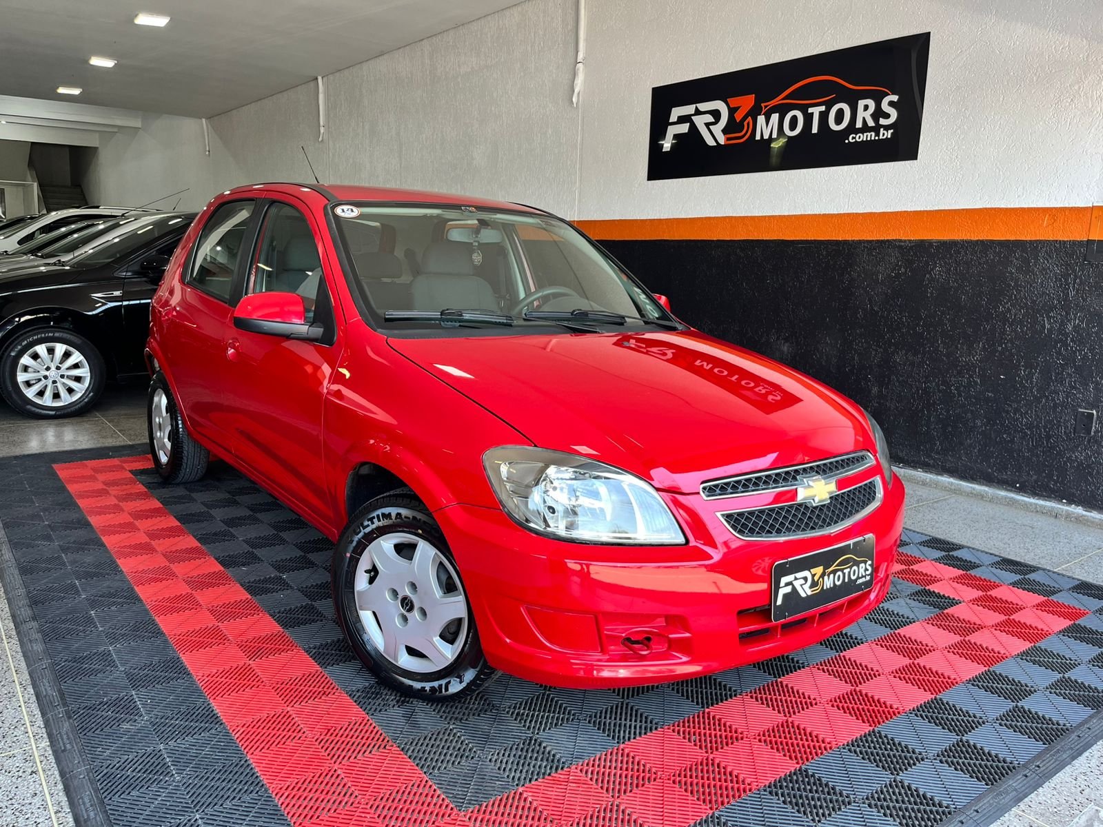 imagem de Spirit/ LT 1.0 MPFI 8V FlexP. 5p