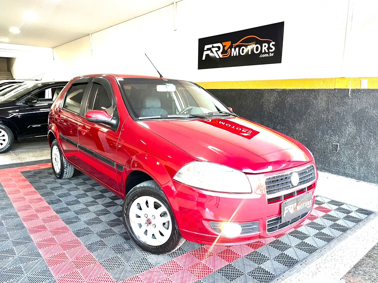 imagem de ELX 1.4 Fire/30 Anos F. Flex 8V 4p