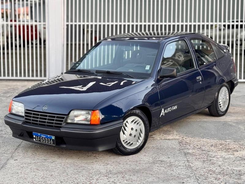 Chevrolet Kadett GL/SL/Lite/Turim 1.8 na cor Azul em Curitiba / PR - 7465