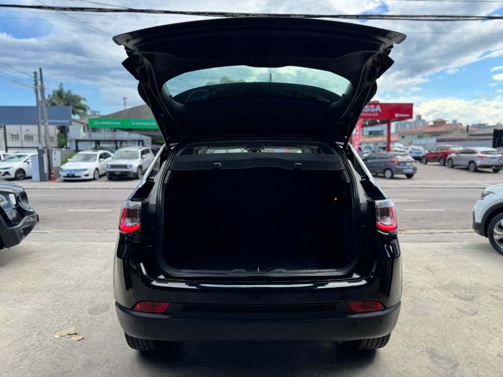 imagem de LONGITUDE 2.0 4x2 Flex 16V Aut.