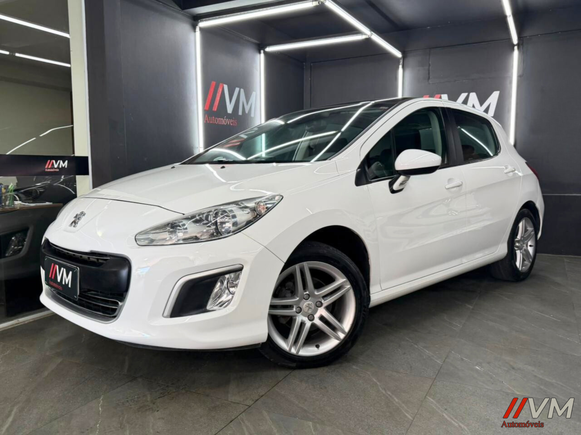 imagem de Allure 2.0 Flex 16V 5p Mec.