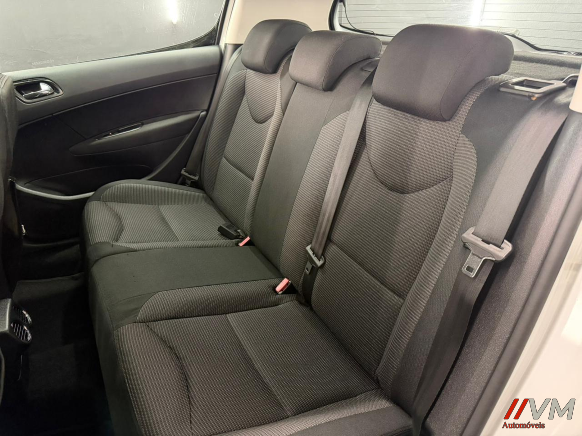 imagem de Allure 2.0 Flex 16V 5p Mec.