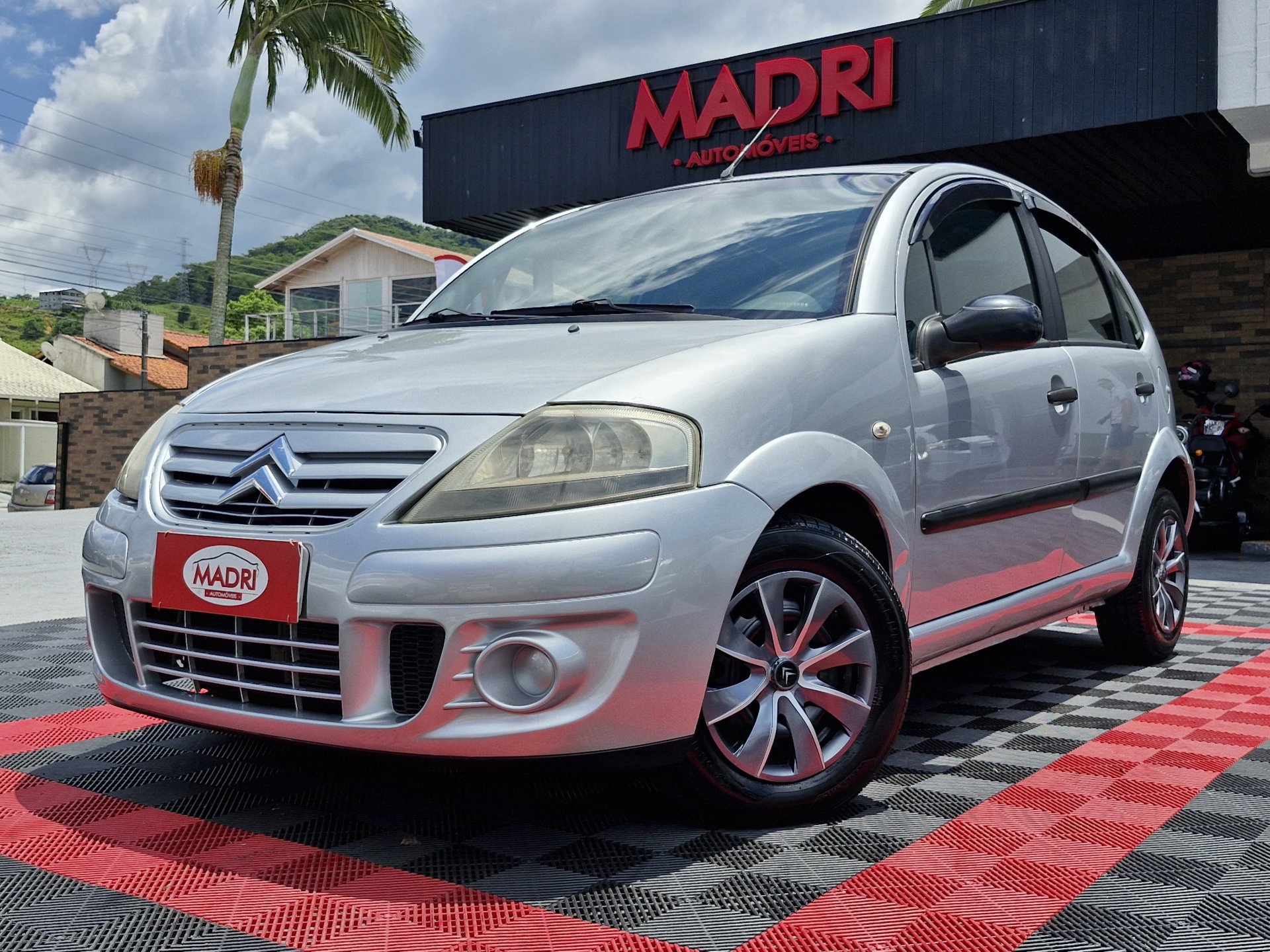 imagem de GLX 1.4/ GLX Sonora 1.4 Flex 8V 5p