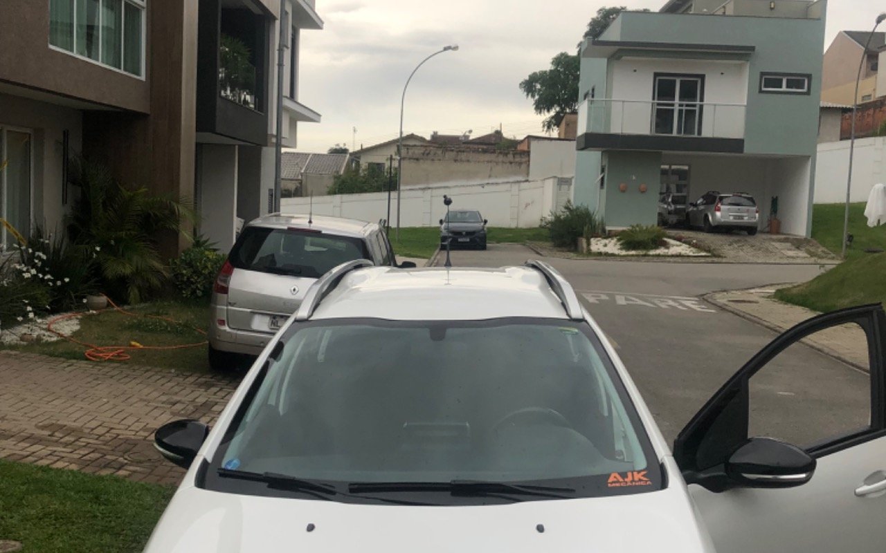 imagem de Allure Bus. 1.6 Flex 5p Aut.