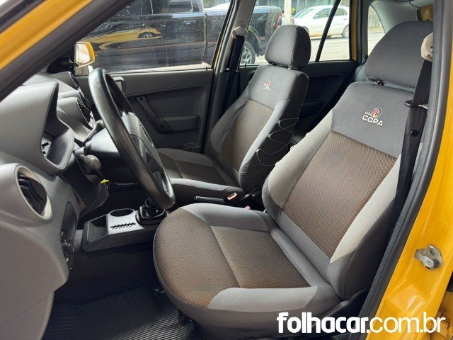 Volkswagen Gol COPA 1.6 Mi Total Flex 8V 4p na cor Amarelo em Londrina / PR - 770495