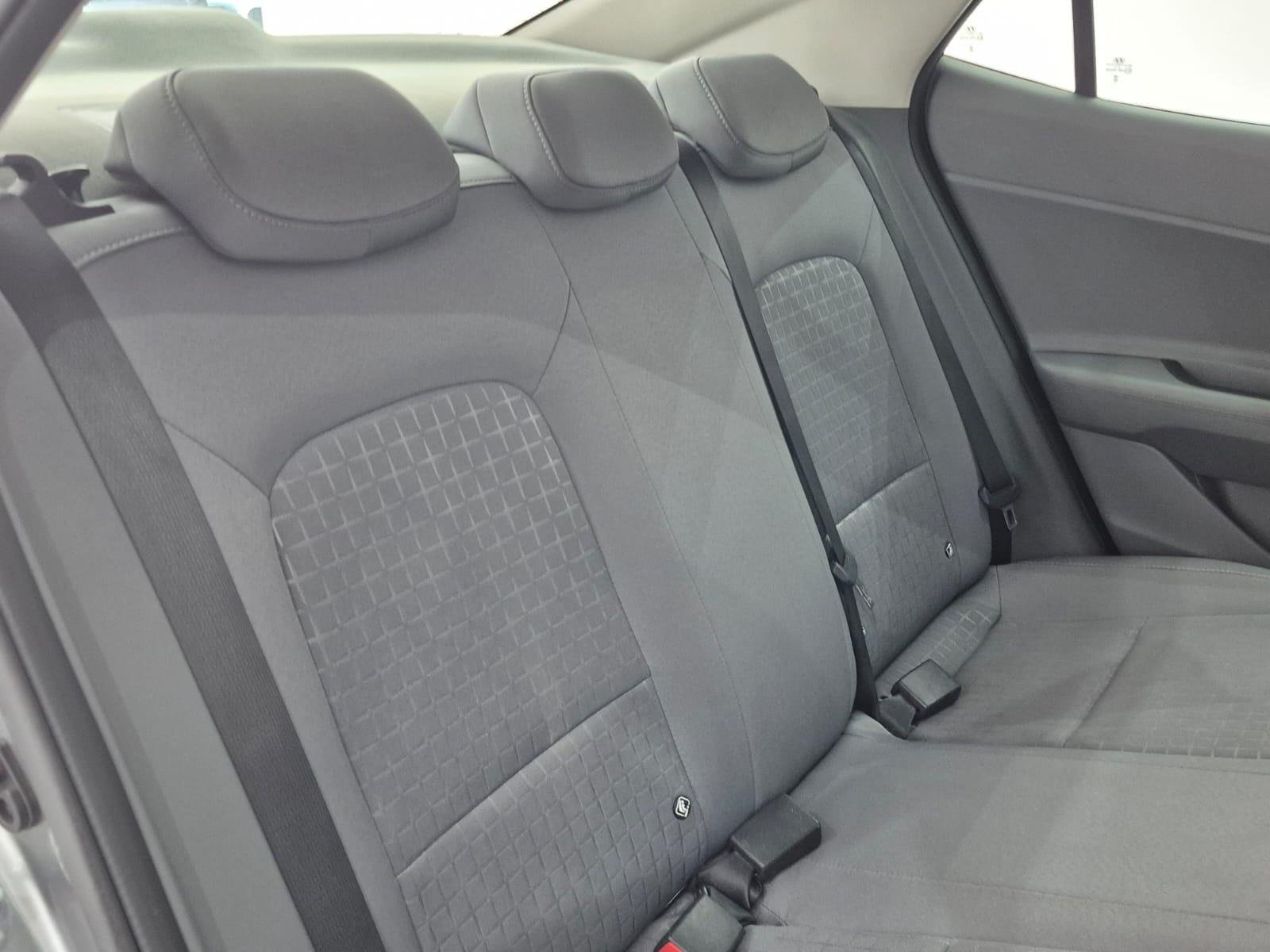 Hyundai HB20S C.Plus/C.Style1.0 Flex 12V Mec. 4P na cor Cinza em Brusque / SC - 771131