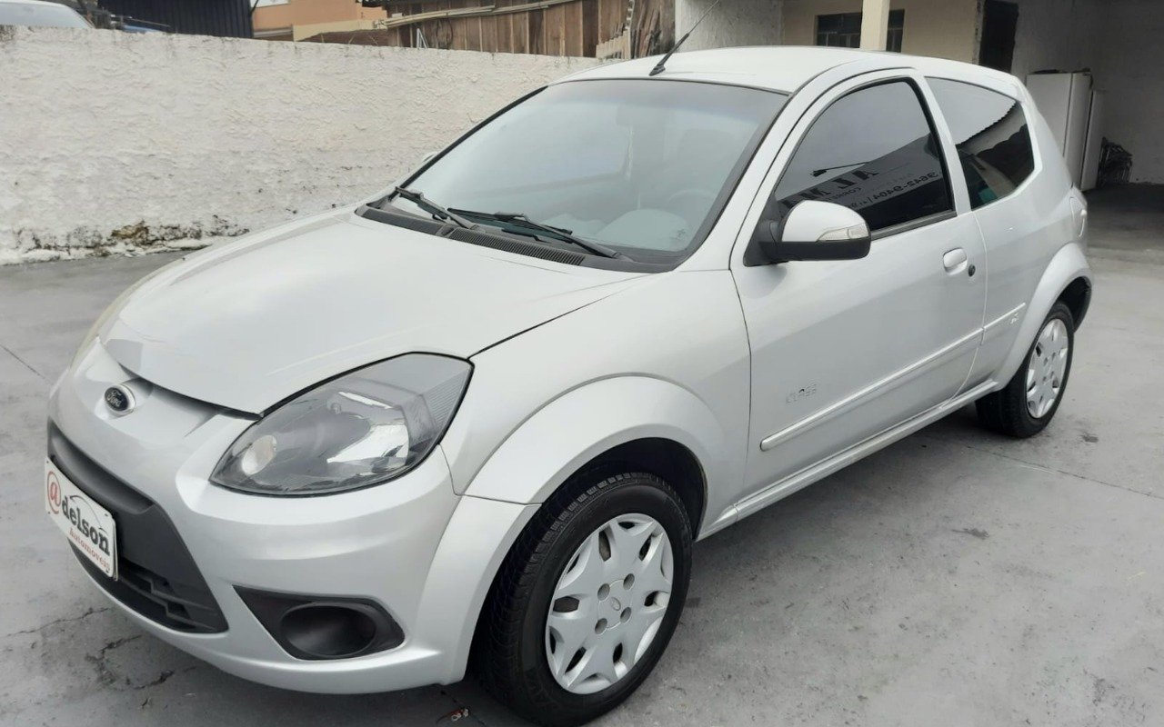 imagem de 1.0 8V/1.0 8V ST Flex 3p