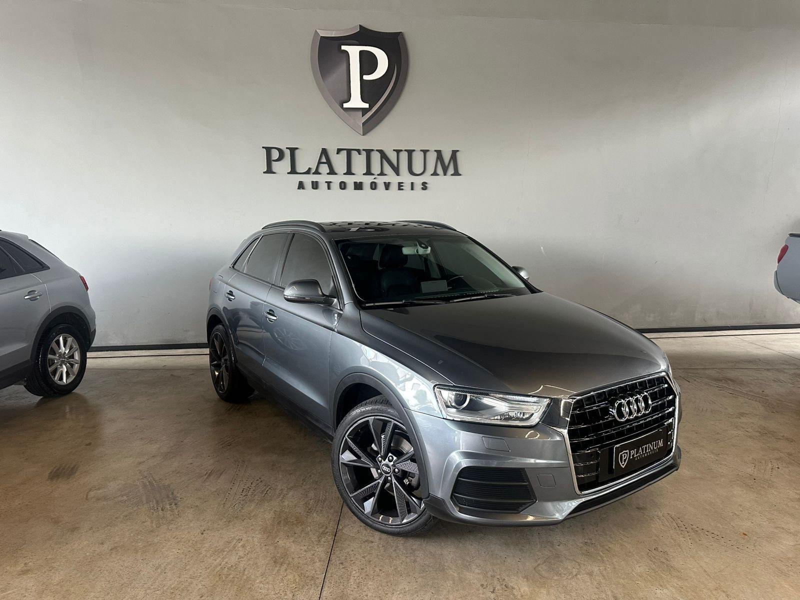 Audi Q3 1.4 TFSI/TFSI Flex S-tronic 5p na cor Cinza em Palhoça / SC - 772044