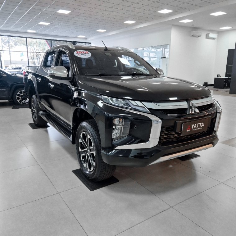 Mitsubishi L200 Triton Sport HPE-S 2.4 CD Dies. Aut na cor Preto em Curitiba / PR - 774747