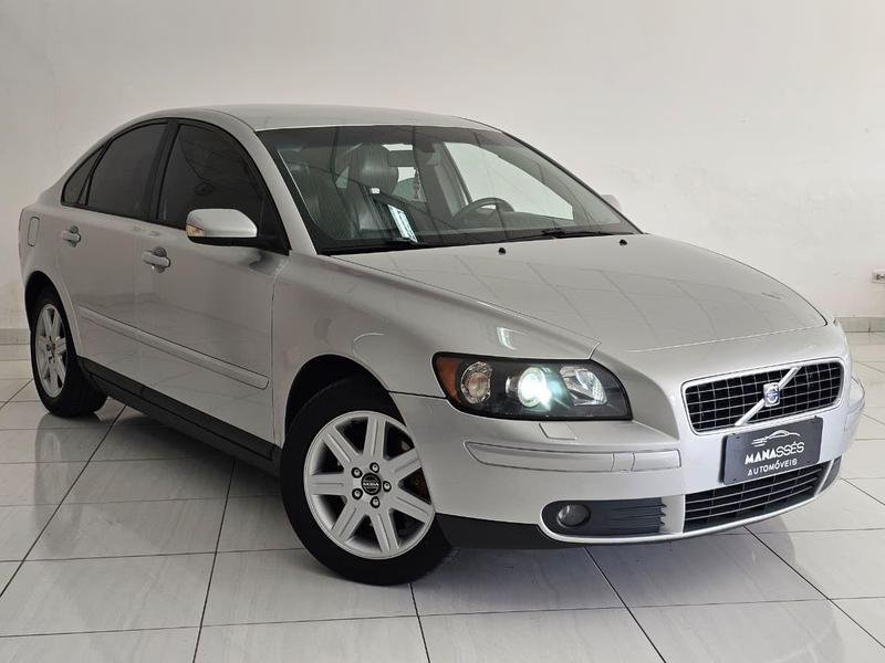 Volvo S40 2.4 140cv Aut. na cor Cinza em Curitiba / PR - 775055
