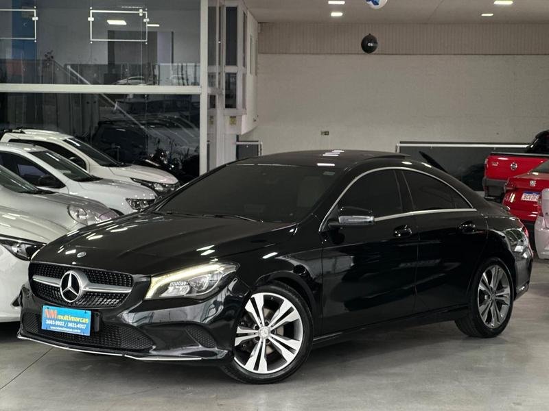 Mercedes-Benz CLA-200 1.6 TB 16V Flex Aut. na cor Preto em Colombo / PR - 775477