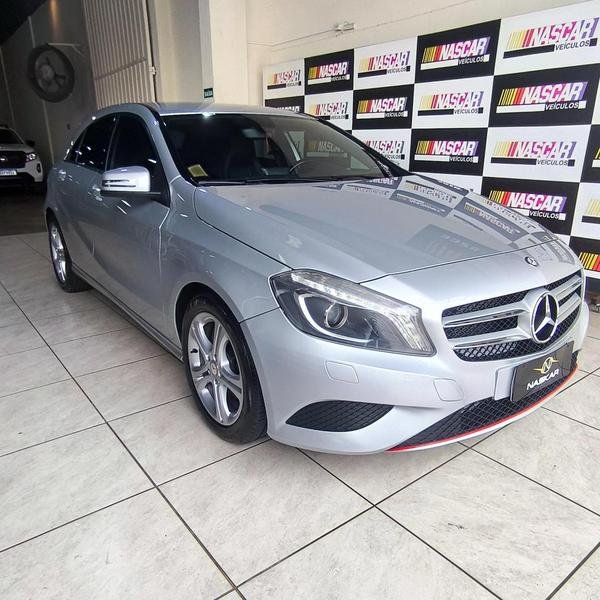 Mercedes-Benz A-200 Urban 1.6 TB 16V 156cv Aut. na cor Prata em Londrina / PR - 775647
