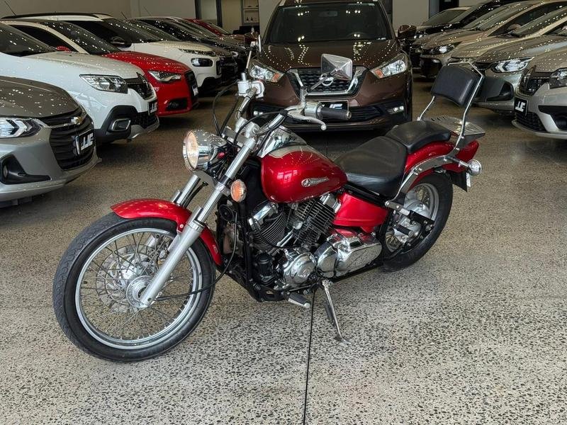 YAMAHA XVS 650 DRAG STAR  na cor Vermelho em Curitiba / PR - 778447