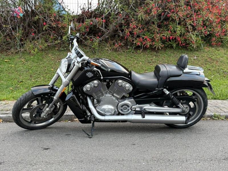 HARLEY-DAVIDSON V-ROD 1250cc MUSCLE VRSCF  na cor Preto em Curitiba / PR - 778725