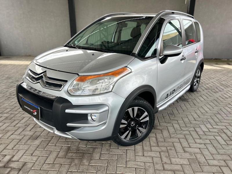 imagem de GLX 1.6 Flex 16V 5p Mec.