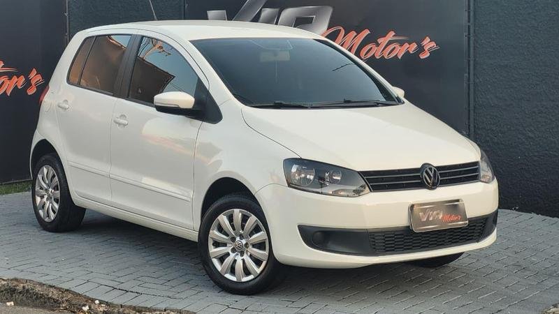 Volkswagen Fox 1.6 Mi Total Flex 8V 5p na cor Branco em São José dos Pinhais / PR - 780101