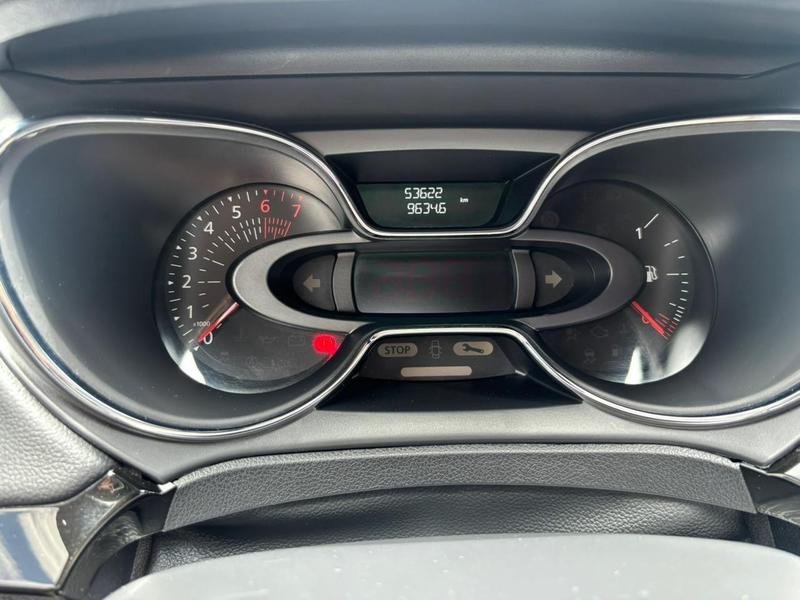 Renault Captur Intense 1.3 TB 16V Flex 5p Aut. na cor Vermelho em São José dos Pinhais / PR - 780131