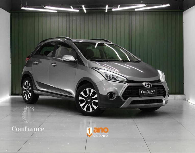 Hyundai HB20X Premium 1.6 Flex 16V Aut. na cor Prata em Curitiba / PR - 780953