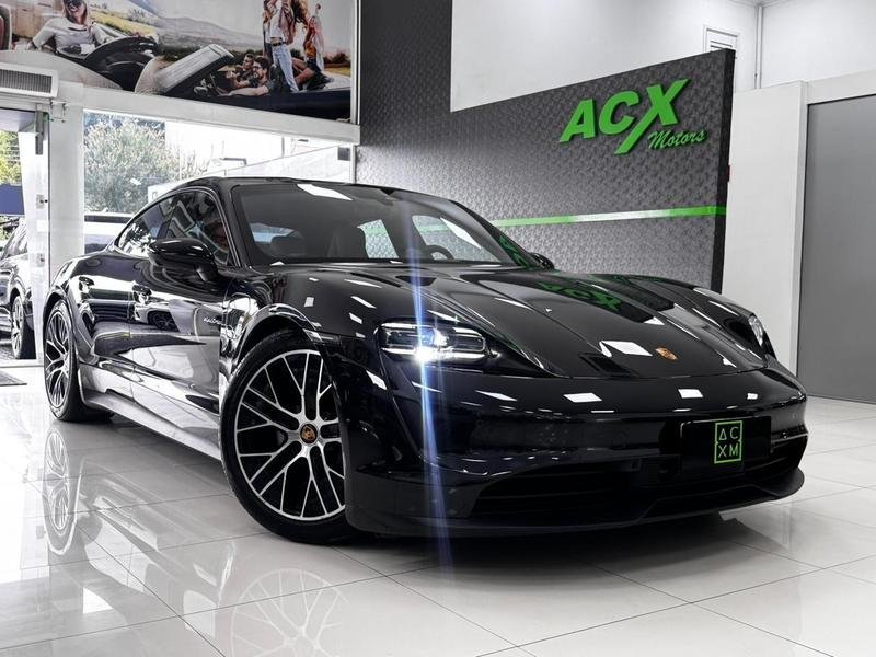 Porsche Taycan (Elétrico) na cor Preto em Curitiba / PR - 780990