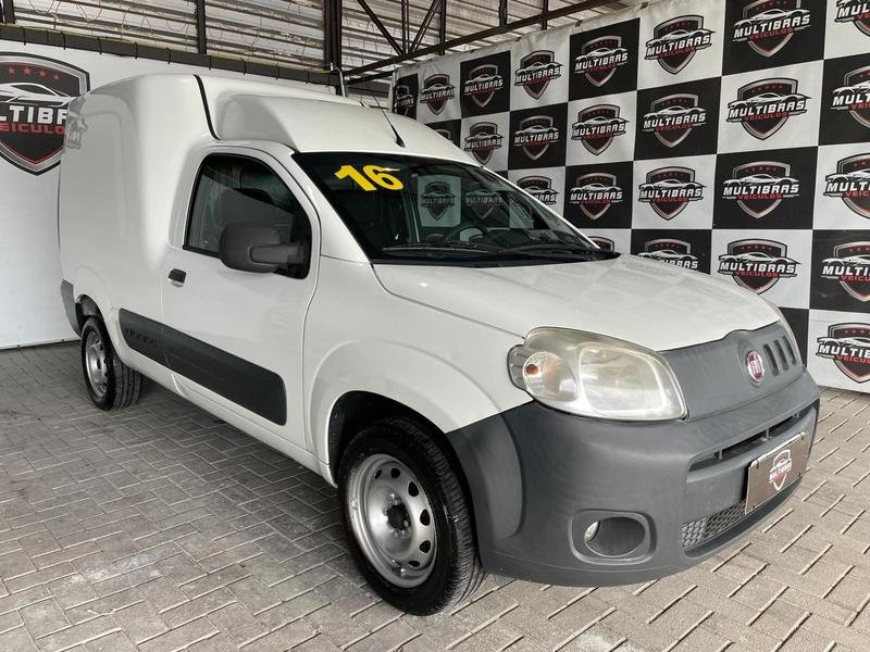 Alfa Romeo 147 2.0 16V 148cv 4p Semi-Aut. na cor Branco em Curitiba / PR - 782588