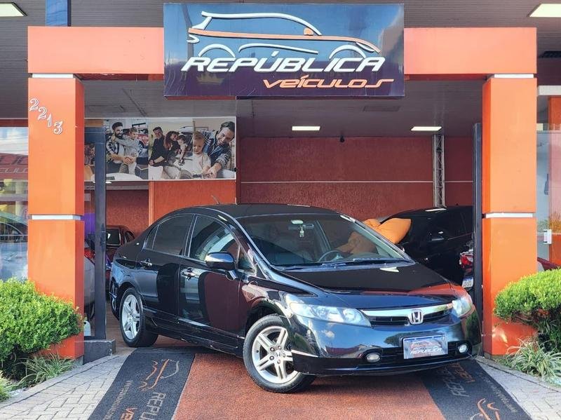 imagem de Sedan EXS 1.8/1.8 Flex 16V Aut. 4p