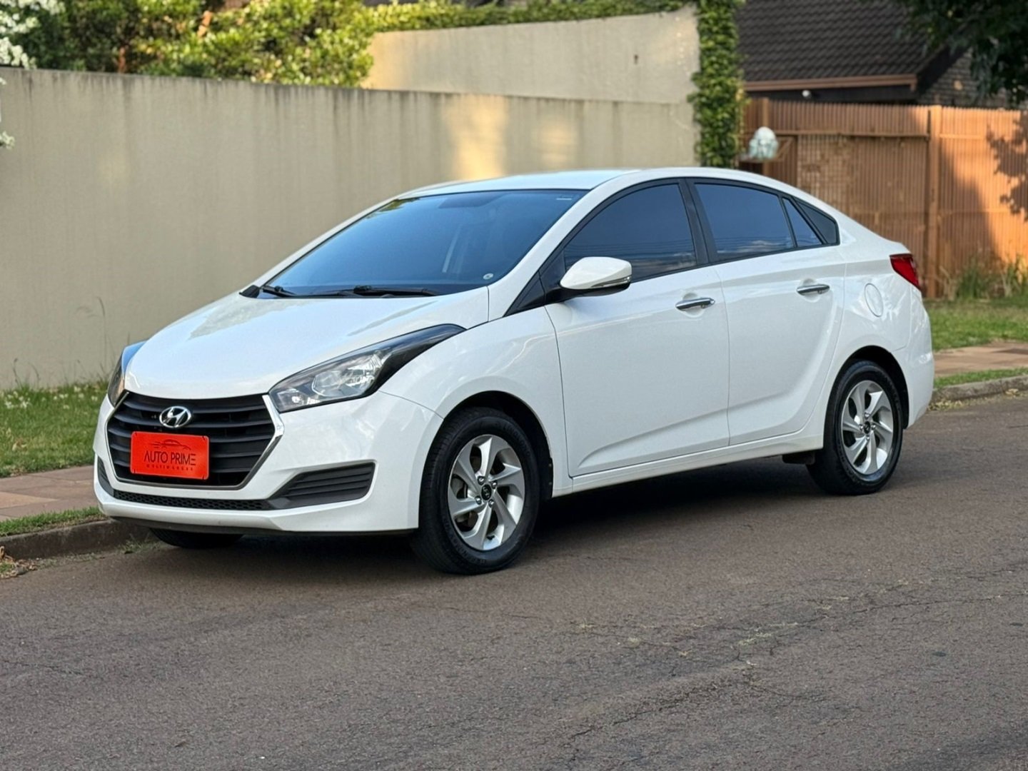 Hyundai HB20S C.Style/C.Plus1.6 Flex 16V Aut. 4p na cor Branco em Guarapuava / PR - 785623