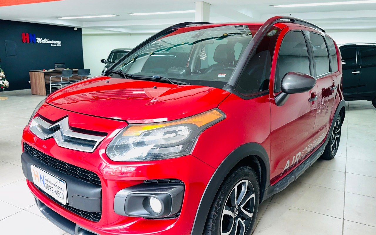 Citroën C3 Aircross Exclusive 1.6 Flex 16V 5p Aut. na cor Vermelho em Curitiba / PR - 785641