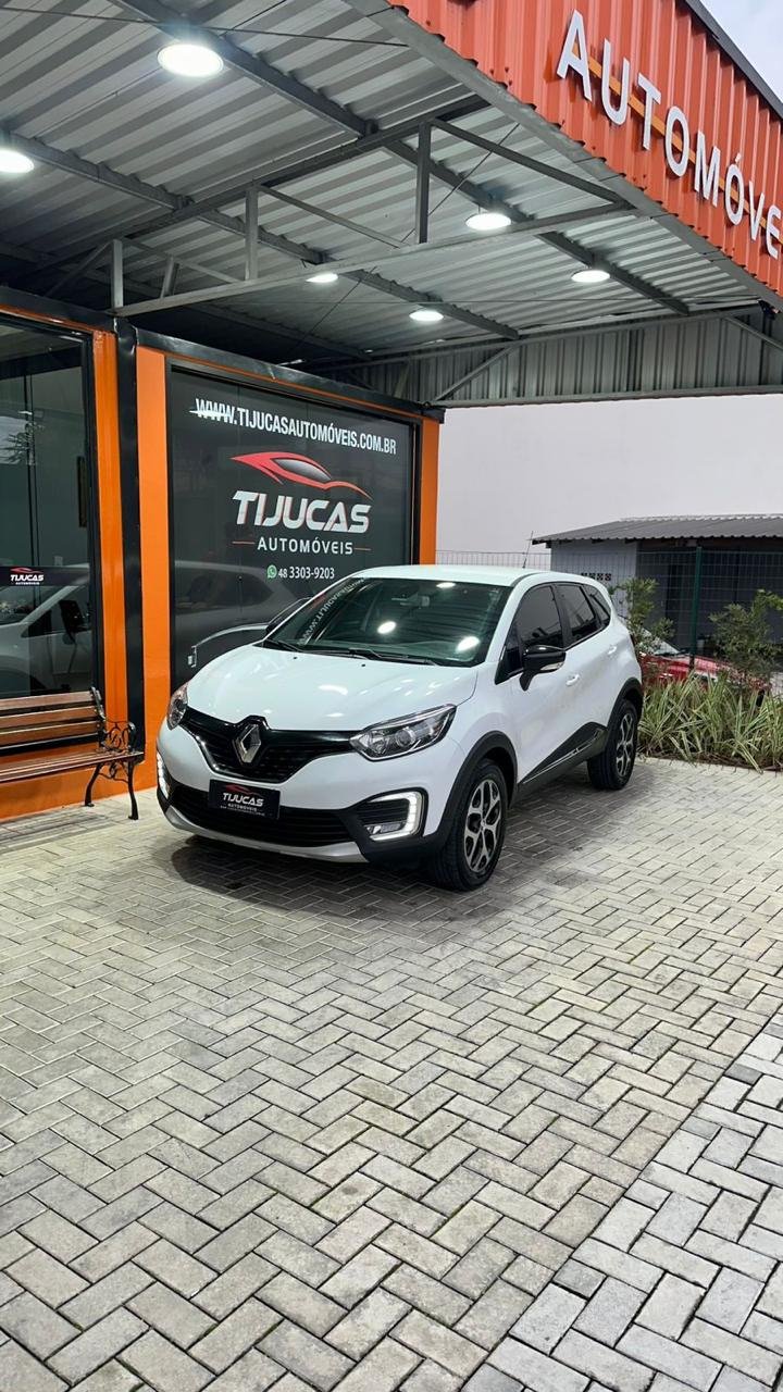 Renault CAPTUR Intense 2.0 16V Flex 5p Aut. na cor Branco em Tijucas / SC - 785776