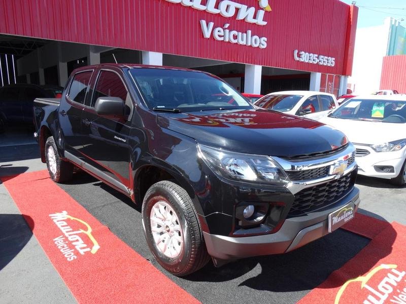 Chevrolet S10 Pick-Up Advantage 2.5 Flex 4x2 CD na cor Preto em São José dos Pinhais / PR - 786342