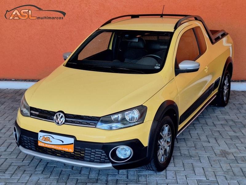 Volkswagen Saveiro CROSS 1.6 T. Flex 16V CE na cor Amarelo em Curitiba / PR - 786620
