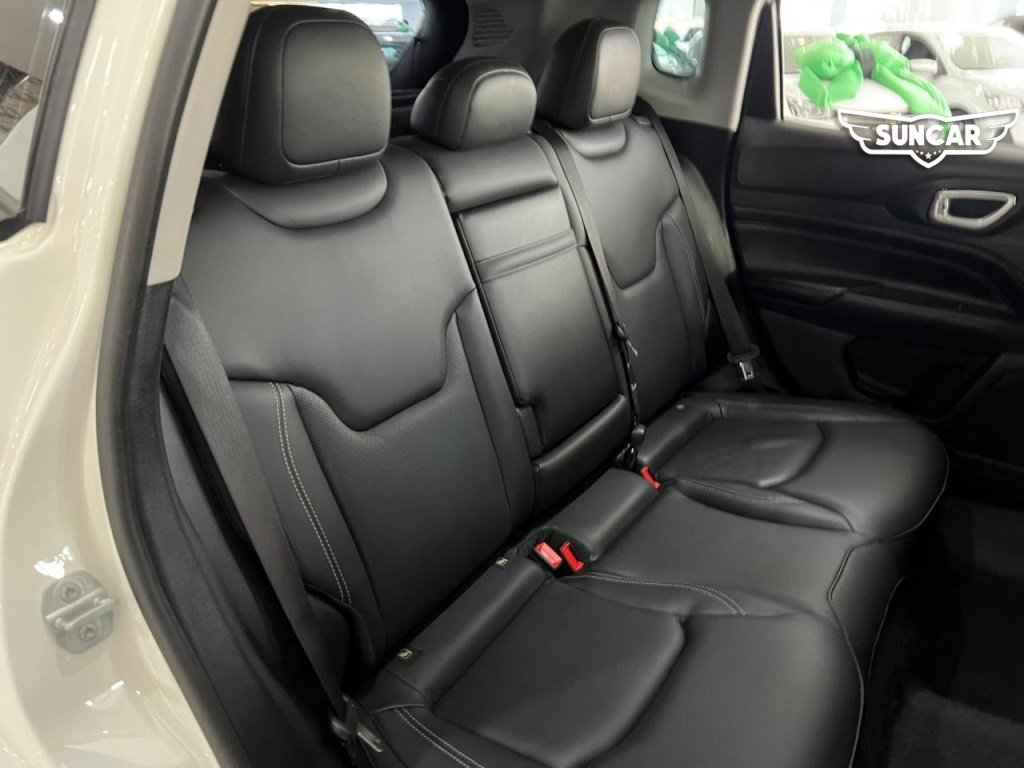 Jeep Compass LONG. T270 1.3 TB 4x2 Flex Aut. na cor Branco em Curitiba / PR - 786770