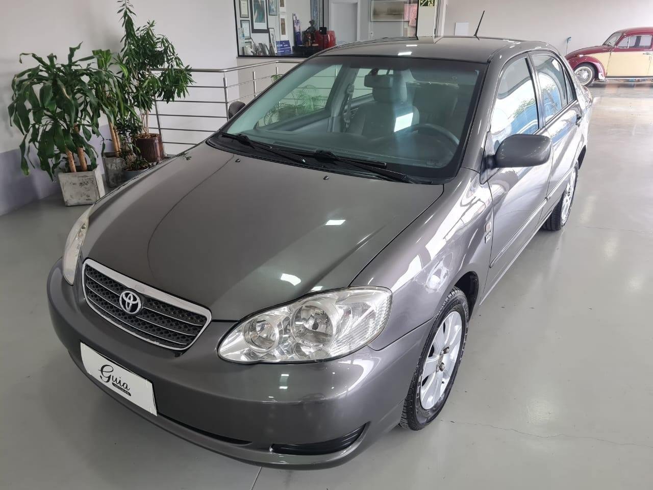 Toyota Corolla XEi 1.8/1.8 Flex 16V Aut. na cor Cinza no Porto Alegre / RS - 787617