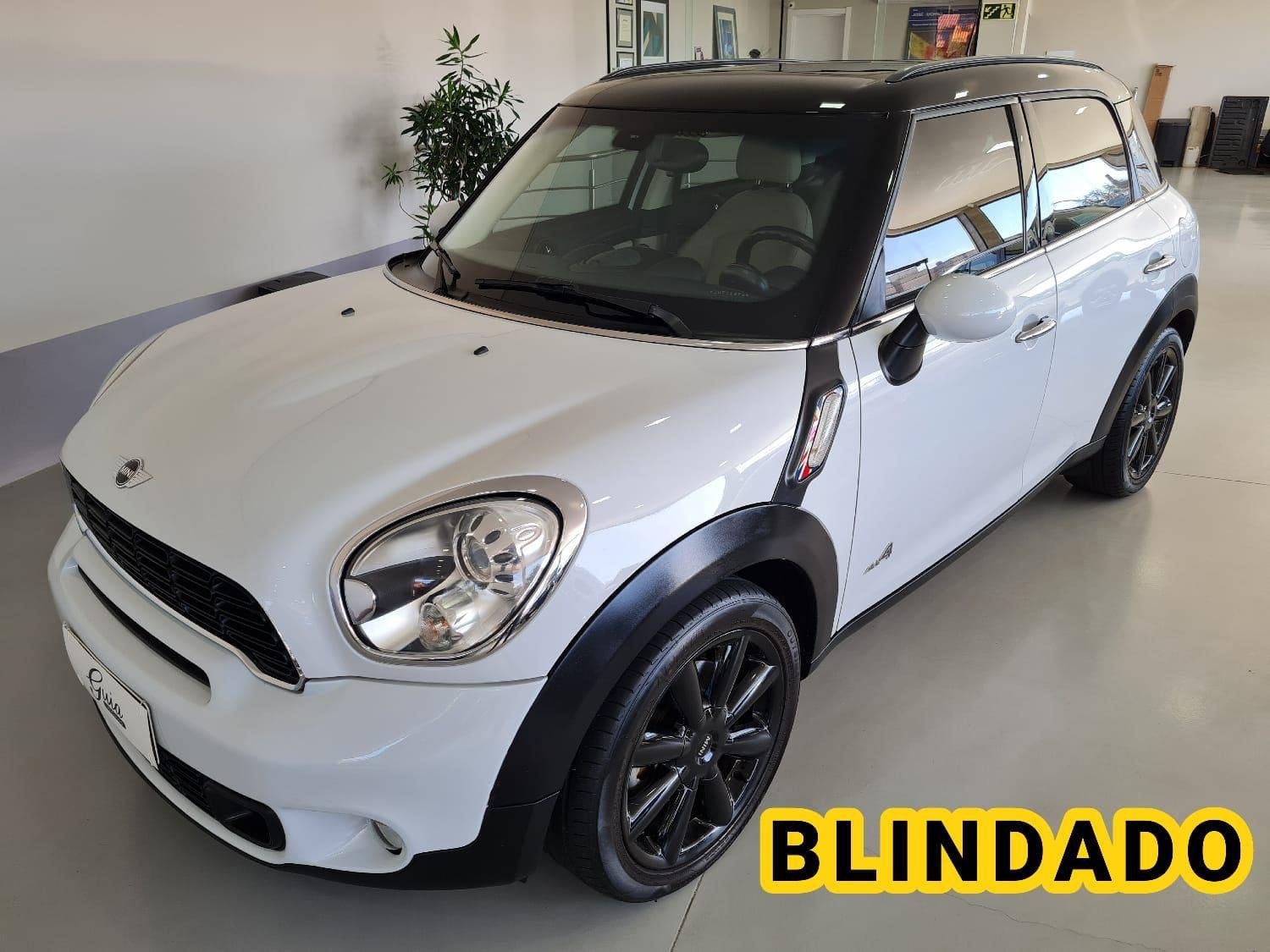 MINI COOPER Countryman 1.5 Turbo Aut. na cor Branco no Porto Alegre / RS - 787618