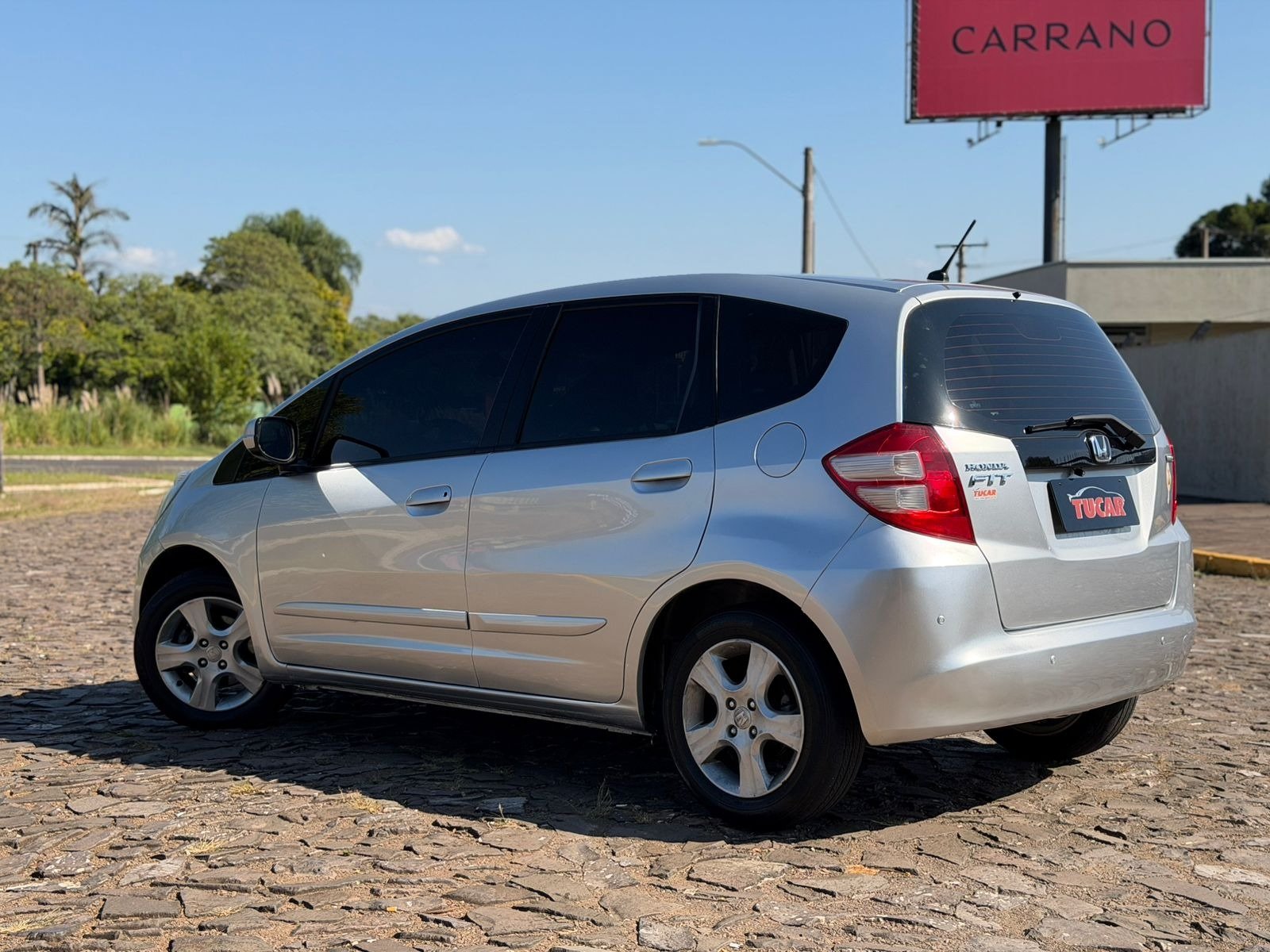 Honda Fit LXL 1.4/ 1.4 Flex 8V/16V 5p Aut. na cor Prata no Dois Irmãos / RS - 787971