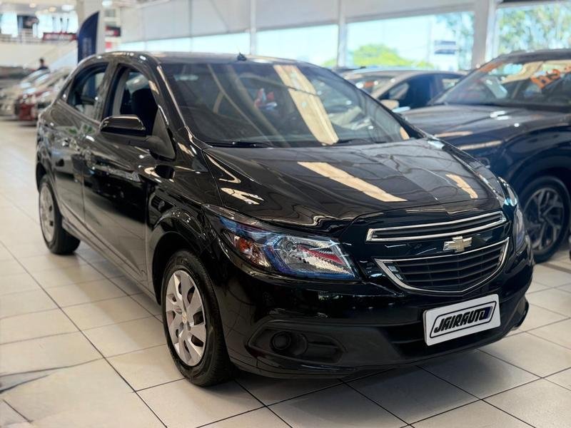 Chevrolet Onix HATCH LT 1.4 8V FlexPower 5p Mec. na cor Preto em Curitiba / PR - 787989