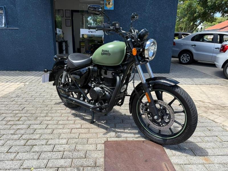 Royal Enfield Meteor 350 Fireball  na cor Verde em Curitiba / PR - 788611