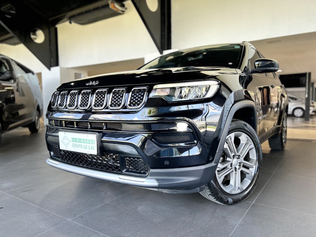 imagem de LONG. T270 1.3 TB 4x2 Flex Aut.