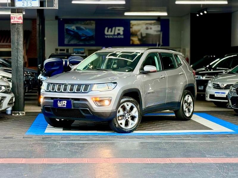 imagem de LONGITUDE 2.0 4x4 Dies. 16V Aut.