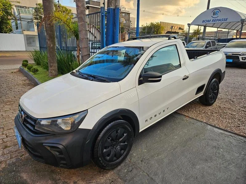 Volkswagen Saveiro Robust 1.6 Total Flex 16V na cor Branco em Curitiba / PR - 790531