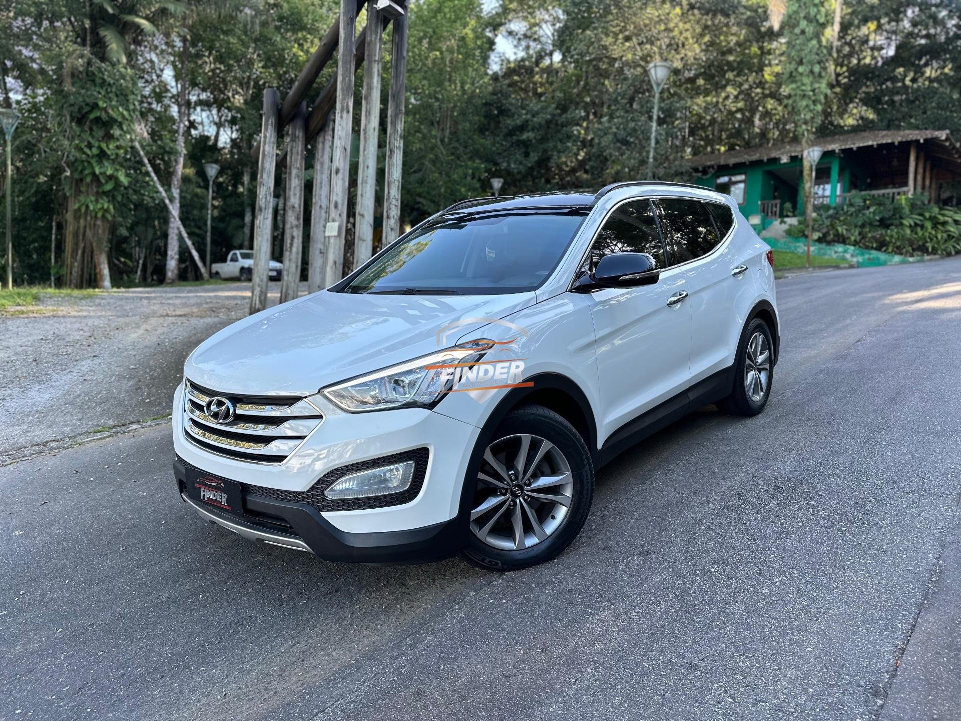 Hyundai Santa Fé GLS 3.3 V6 4X4 Tiptronic na cor Branco em Joinville / SC - 7941