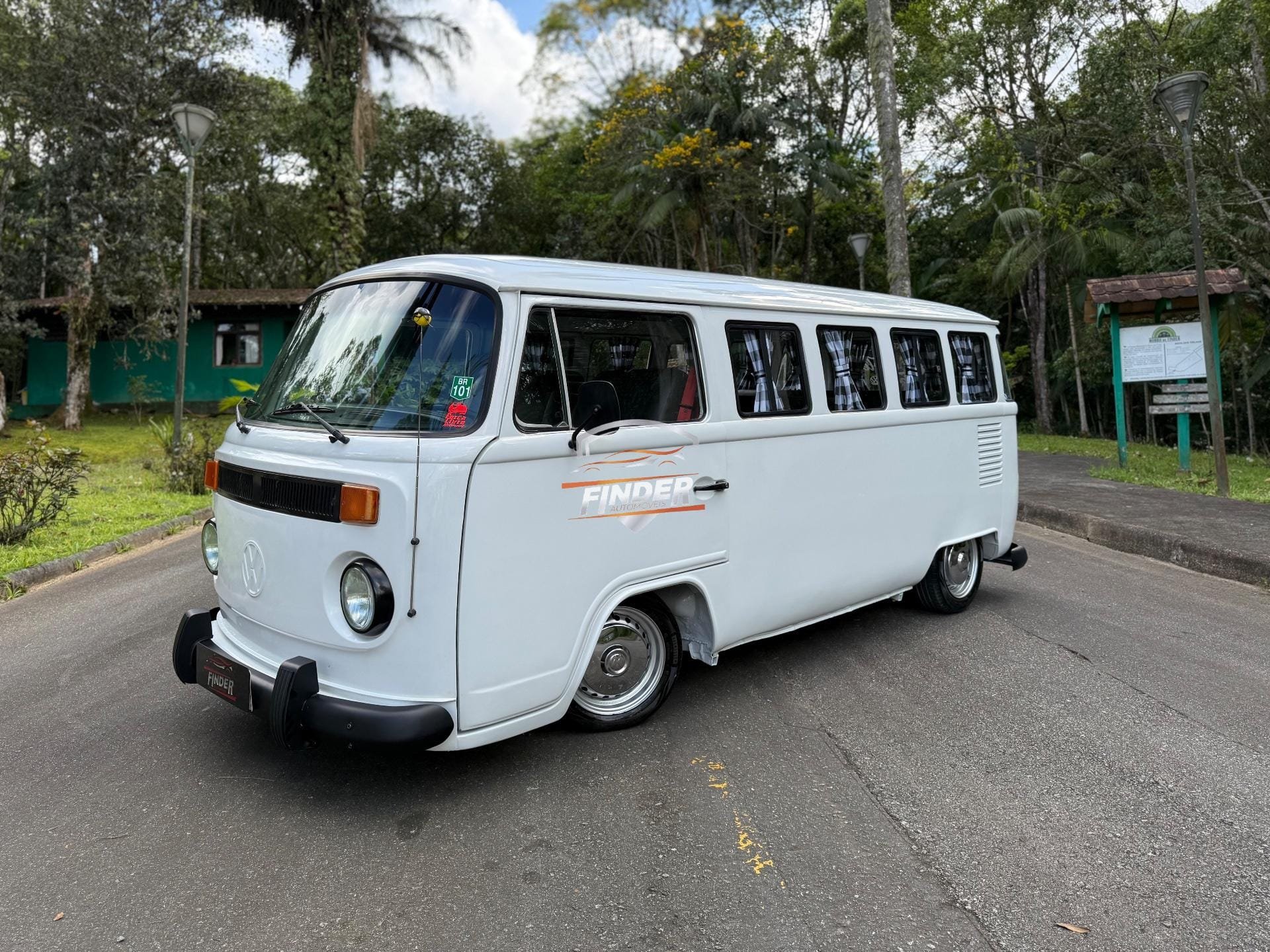 imagem de Standard/ Luxo/ Série Prata