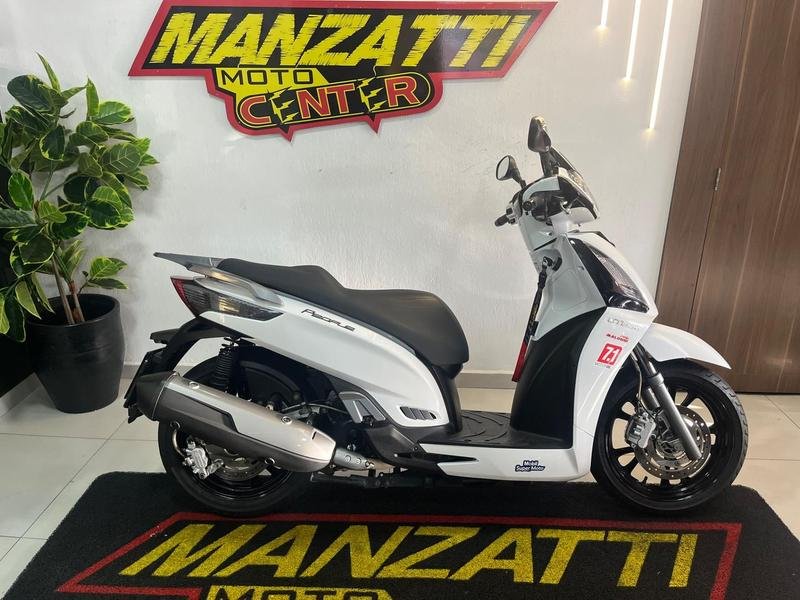 KYMCO PEOPLE GT 300i  na cor Branco em Campo Largo / PR - 795410