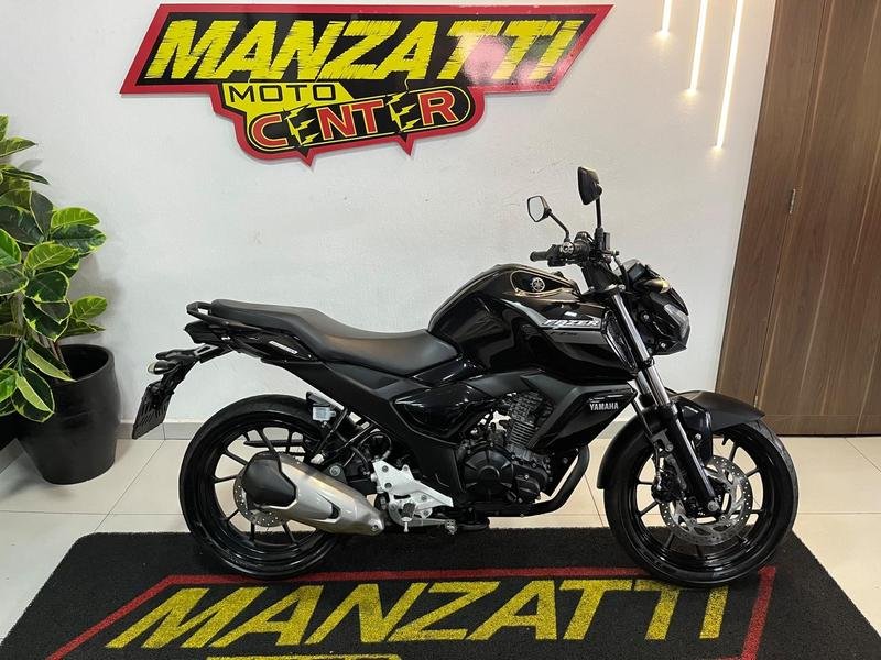 YAMAHA FZ15 150 FAZER FLEX  na cor Preto em Campo Largo / PR - 795432