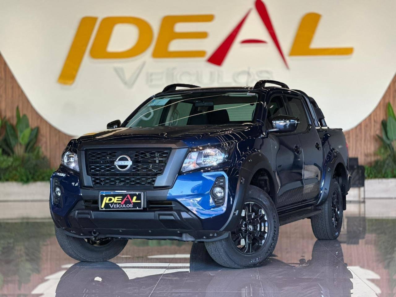 Nissan Frontier ATTAC.CD 4x4 2.3 Bi-TB Die. Aut na cor Azul em Xanxerê / SC - 795753
