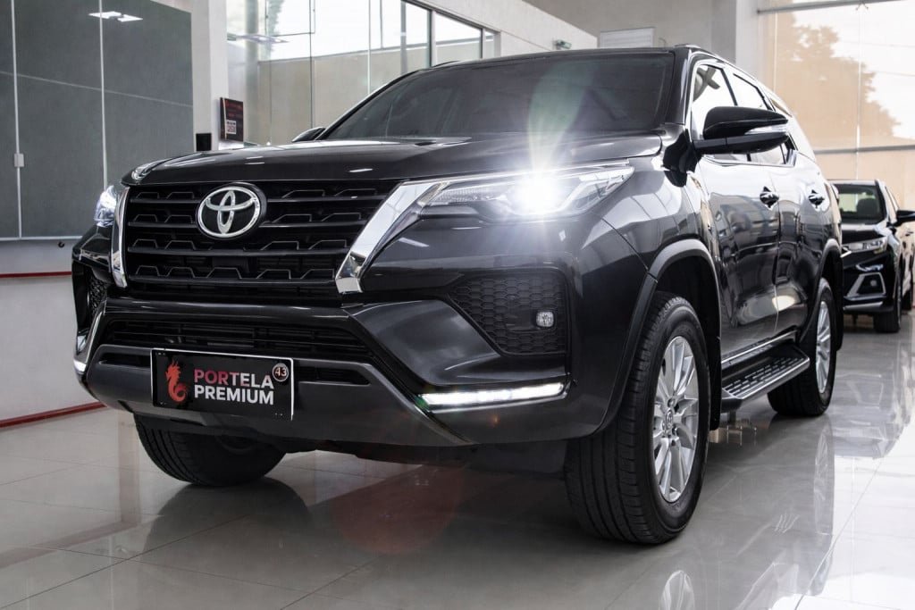 imagem de SW4 SRX 4x4 2.8 TDI 16V Dies. Aut.